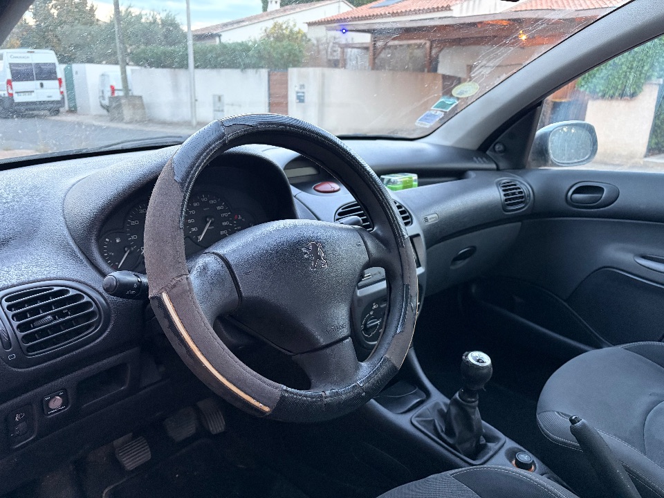 Peugeot 206 2005 – vue arrière